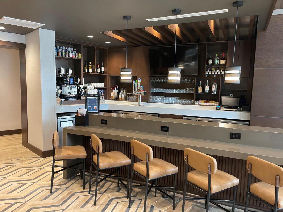 Hyatt Place Austin Lake Travis/Four Points エクステリア 写真